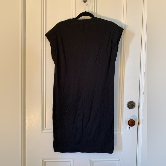 Gap Black T-Shirt Dress (Tall) - Picture 2 of 3